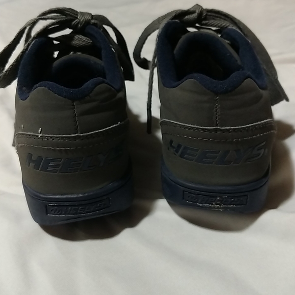 Kids Heelys! - Picture 3 of 6